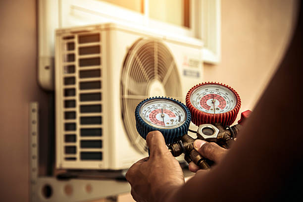 Professional Hvac technician working in Sangerfield, NY